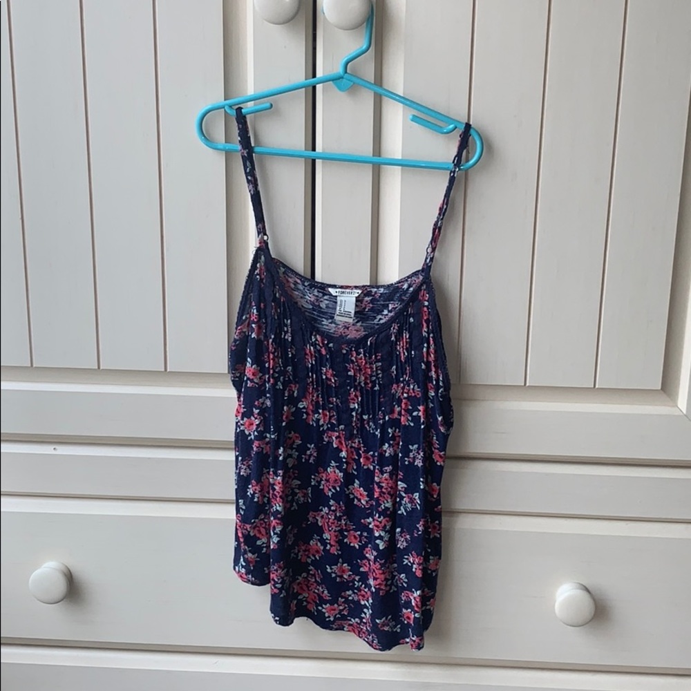 cute floral tank!